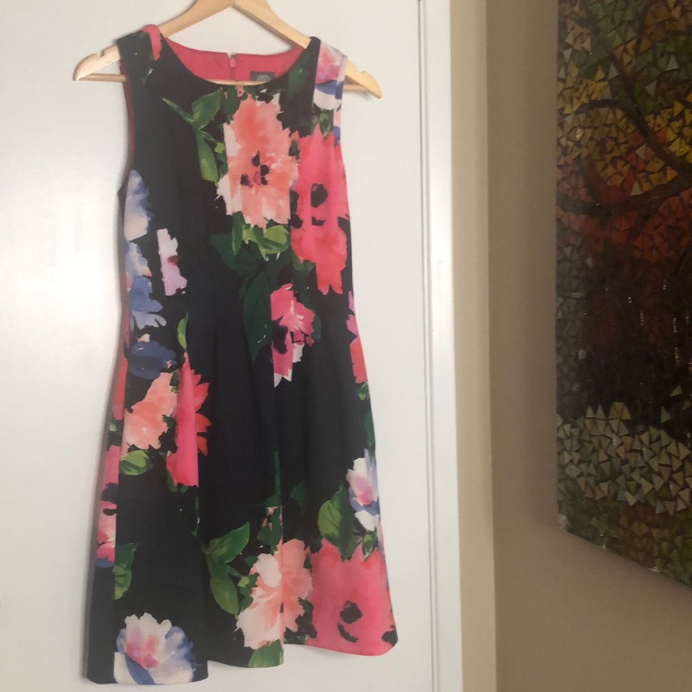 Vince Camuto Women’s Floral Dress.